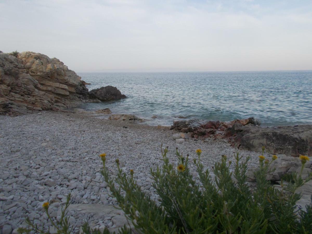 Appartamento Ella Pola Esterno foto
